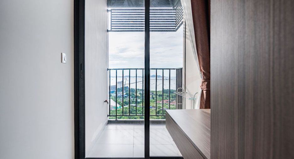 Condo en alquiler de 2 habitaciones en Si Racha, Chonburi