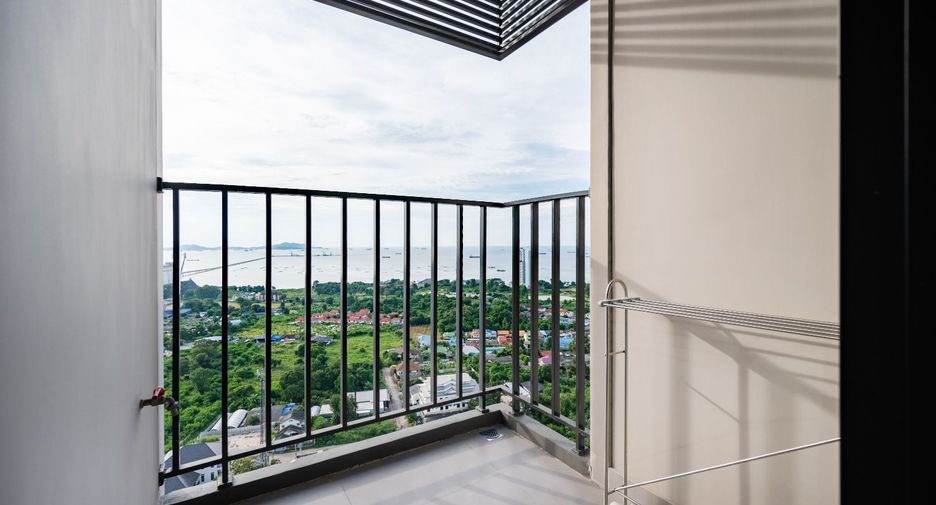 Condo en alquiler de 2 habitaciones en Si Racha, Chonburi