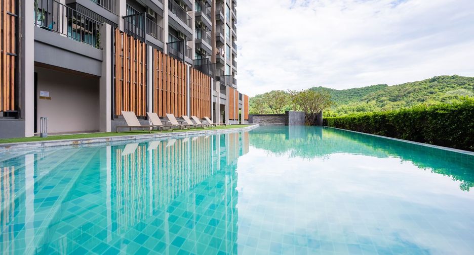 Condo en alquiler de 2 habitaciones en Si Racha, Chonburi