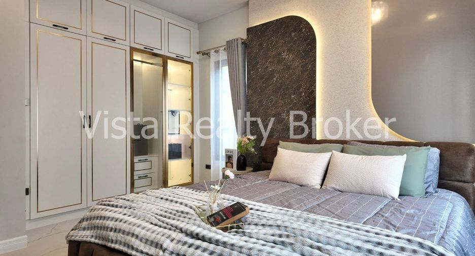 For sale 3 bedrooms villa in Bang Lamung, Chonburi