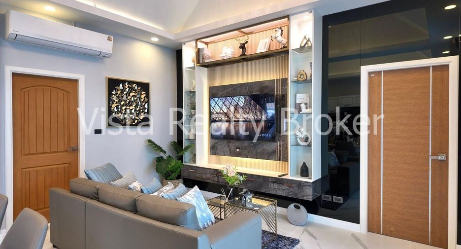 For sale 3 bedrooms villa in Bang Lamung, Chonburi