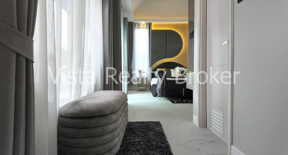 For sale 3 bedrooms villa in Bang Lamung, Chonburi
