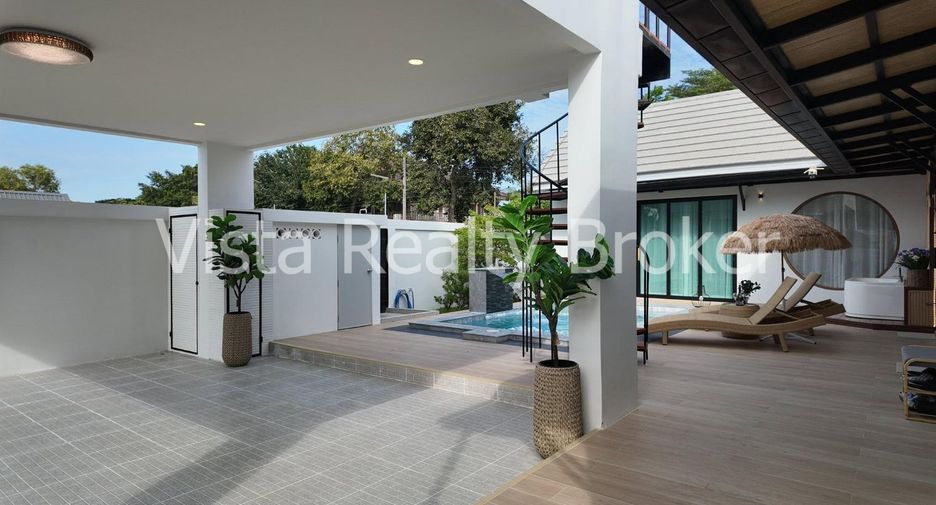 For sale 3 bedrooms villa in Bang Lamung, Chonburi