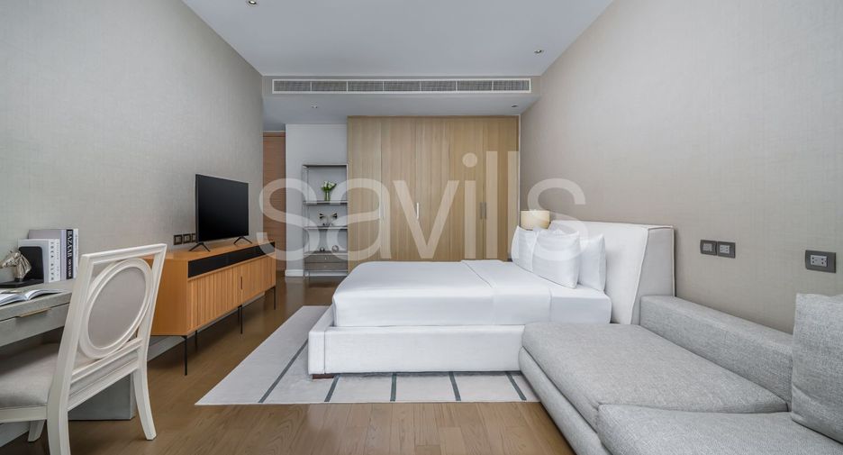 Condo en alquiler de 3 habitaciones en Pathum Wan, Bangkok
