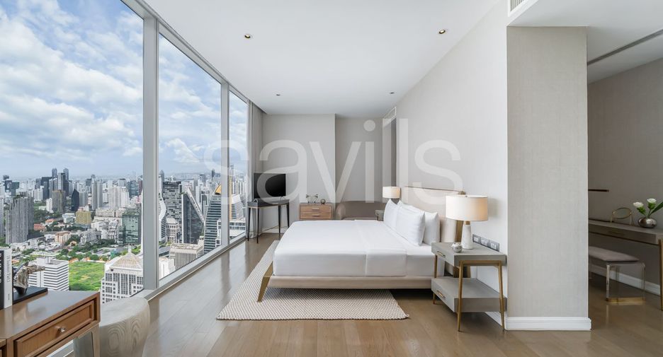Condo en alquiler de 3 habitaciones en Pathum Wan, Bangkok