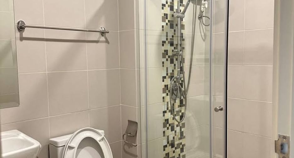 For rent 1 bed condo in Huai Khwang, Bangkok