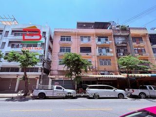 出售 4 卧室 商业空间 在 Bang Kho Laem, 曼谷