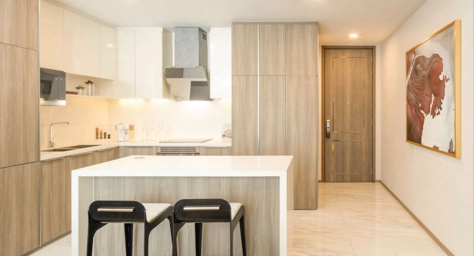 For rent 2 bedrooms condo in Khlong Toei, Bangkok