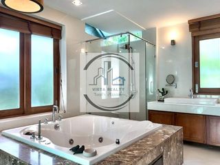 Villa en venta de 5 habitaciones en Bang Lamung, Chonburi