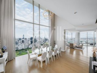 À louer 3 chambres condo à Pathum Wan, Bangkok