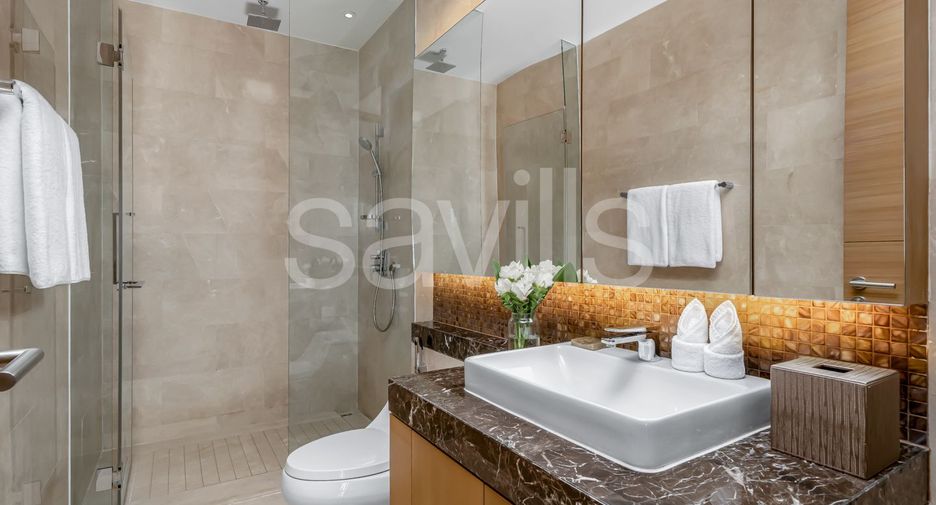 Wohnung zur Miete mit 3 Zimmer in Pathum Wan, Bangkok