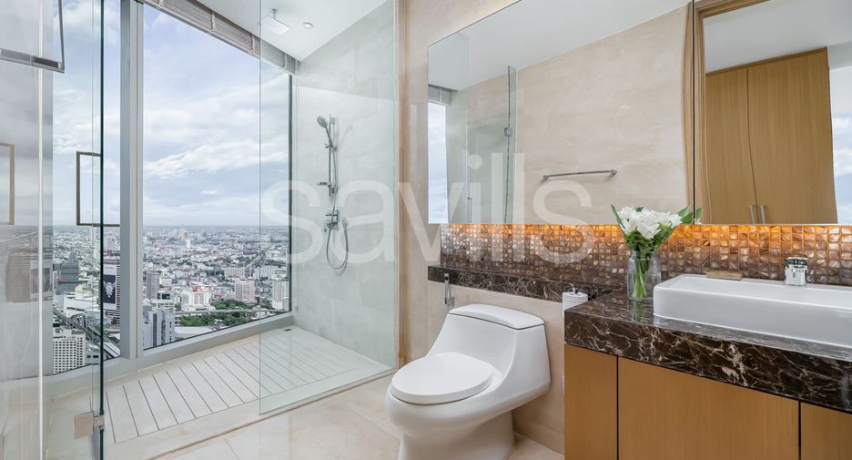 Wohnung zur Miete mit 3 Zimmer in Pathum Wan, Bangkok