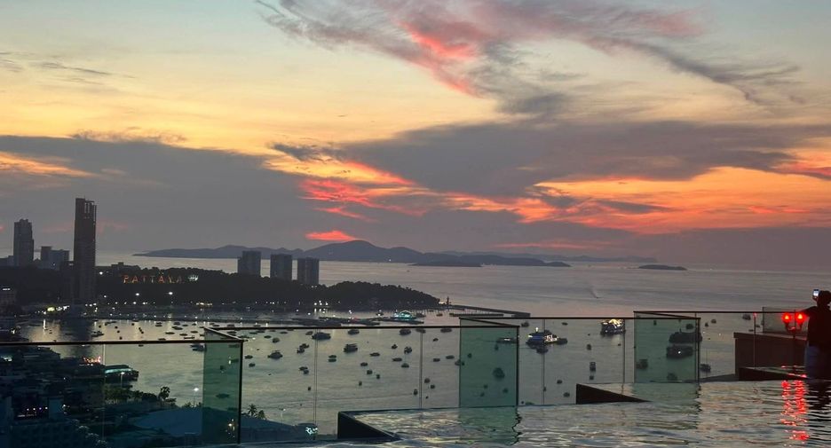 For sale 2 bedrooms condo in Bang Lamung, Chonburi