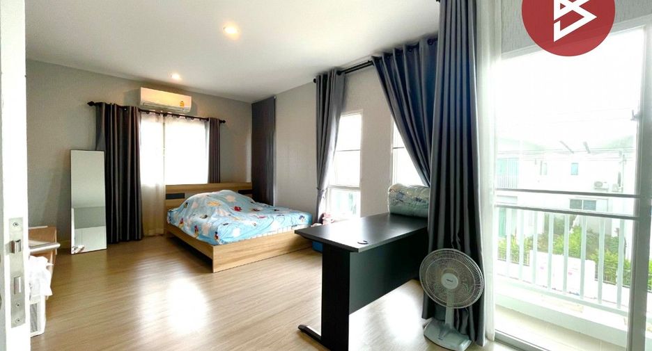 Casa adosada en venta de 3 habitaciones en Mueang Samut Sakhon, Samut Sakhon