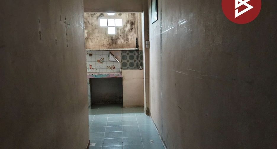 Reihenhaus zum Kauf mit 1 Zimmer in Nong Chok, Bangkok