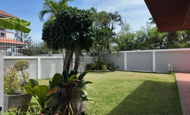 For sale 4 bedrooms house in Jomtien, Pattaya