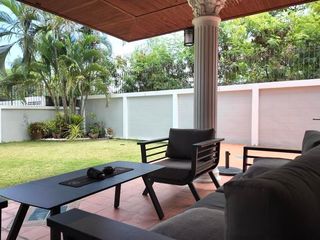 For sale 4 bedrooms house in Bang Lamung, Chonburi