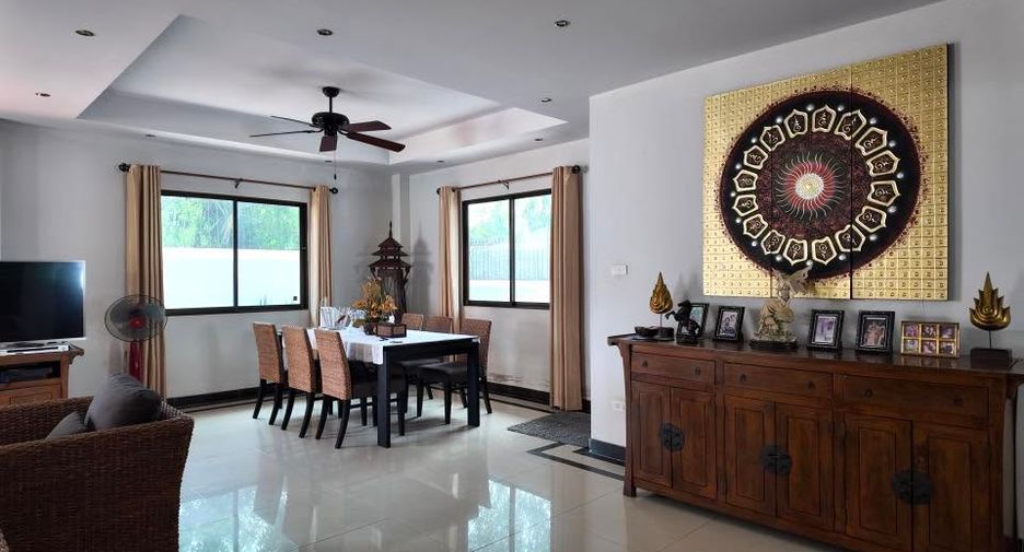 Haus zum Kauf mit 4 Zimmer in Jomtien, Pattaya