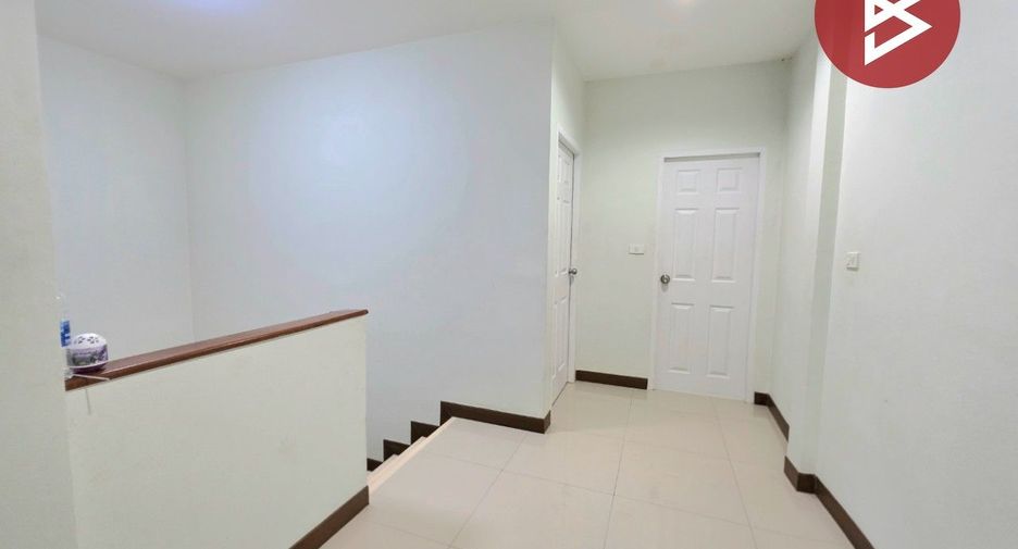 À vendre terrain à Si Racha, Chonburi