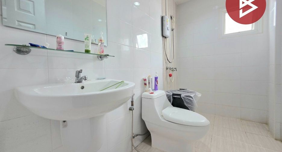 À vendre terrain à Si Racha, Chonburi