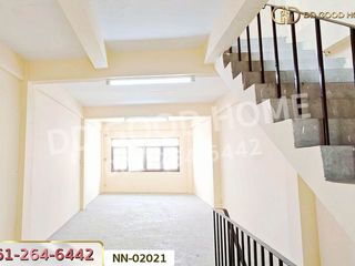 Local comercial en venta de 2 habitaciones en Nong Khaem, Bangkok