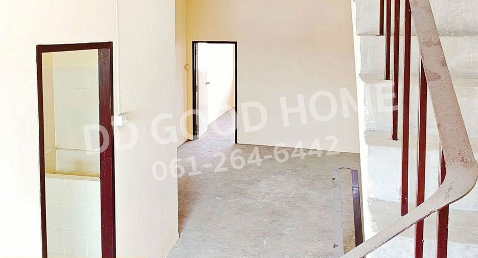 Local comercial en venta de 2 habitaciones en Nong Khaem, Bangkok