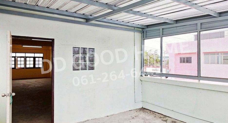 Local comercial en venta de 2 habitaciones en Nong Khaem, Bangkok