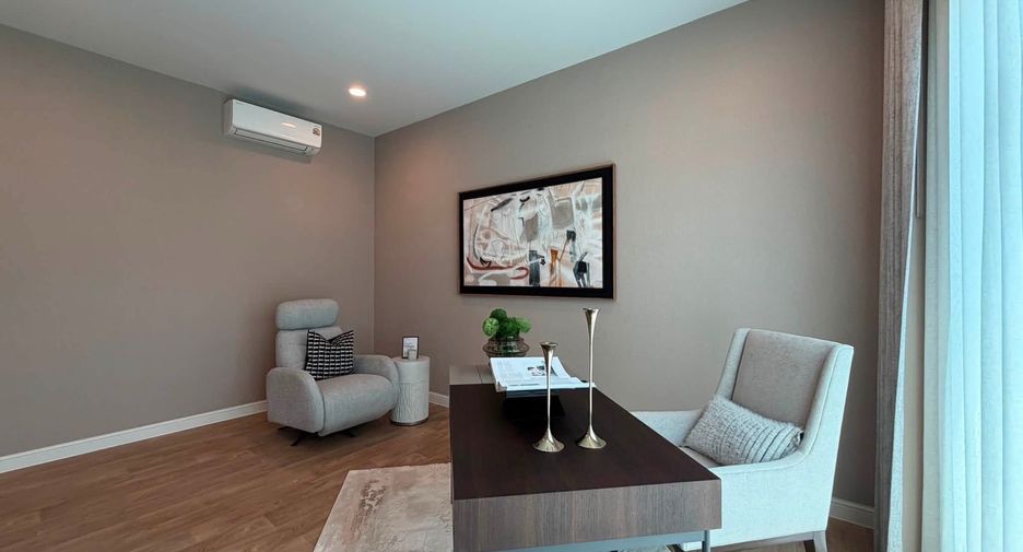 For rent 5 bedrooms house in Saphan Sung, Bangkok