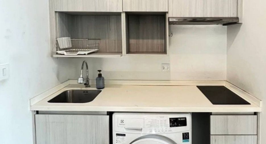 Condo en venta de 1 habitaciones en Si Racha, Chonburi