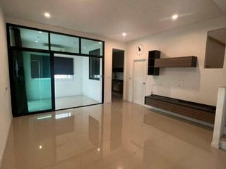 For sale 3 bedrooms house in Bang Sao Thong, Samut Prakan