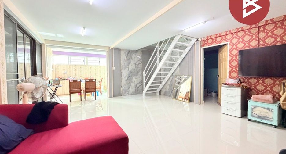 For sale 3 ベッドルーム house in Khlong Sam Wa, Bangkok