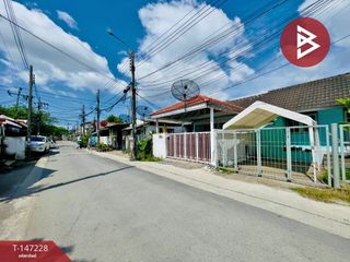 For sale 2 bedrooms townhouse in Prawet, Bangkok