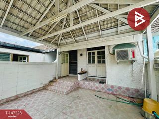 For sale 2 bedrooms townhouse in Prawet, Bangkok