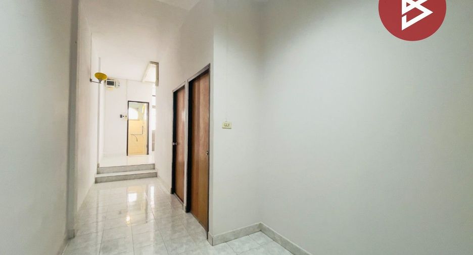 For sale 2 bedrooms townhouse in Prawet, Bangkok