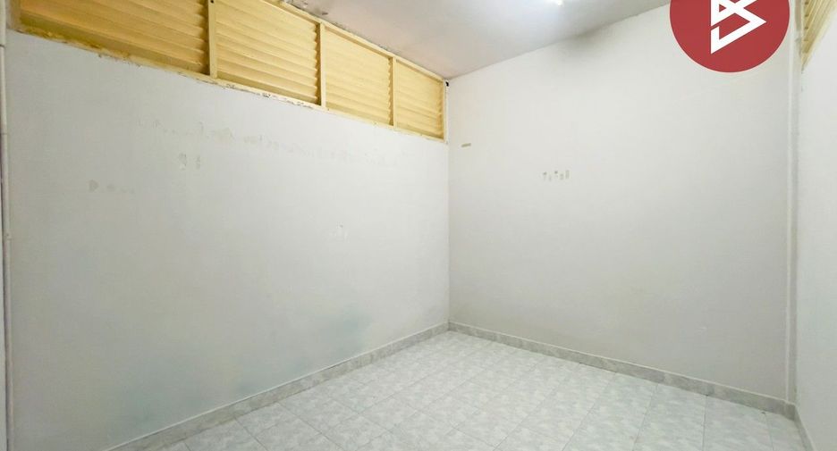 For sale 2 bedrooms townhouse in Prawet, Bangkok