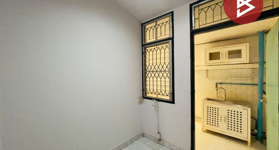 For sale 2 bedrooms townhouse in Prawet, Bangkok