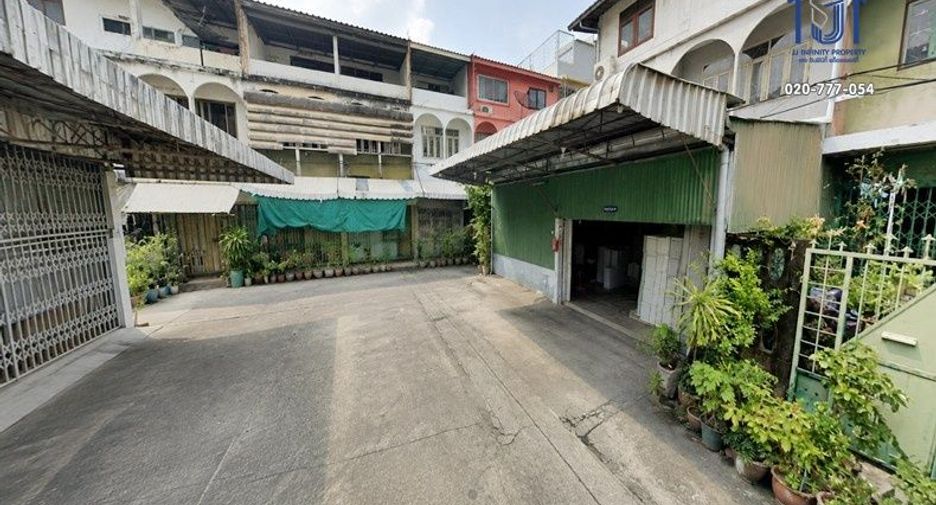 出售 4 卧室 商业空间 在 Bang Kho Laem, 曼谷