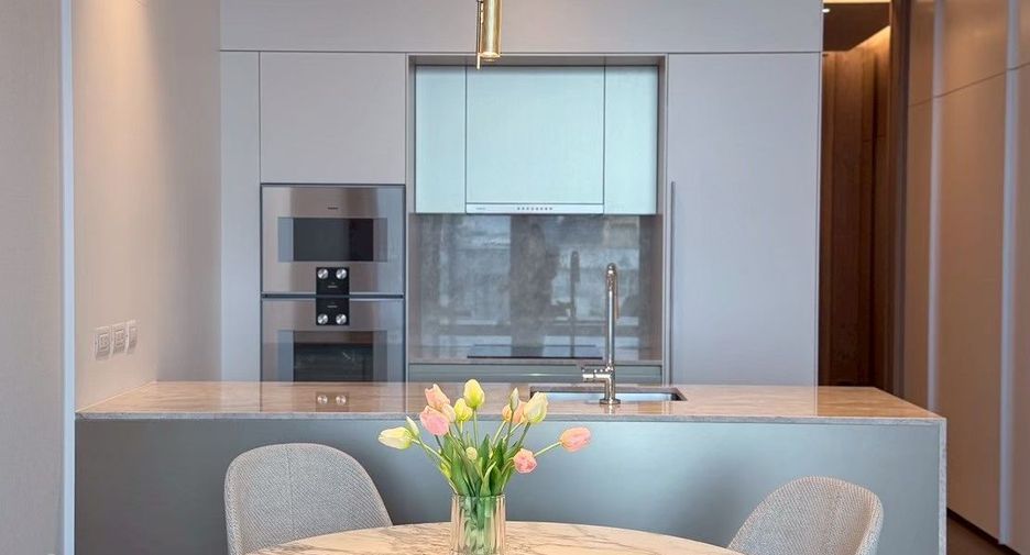 For rent 1 bed condo in Pathum Wan, Bangkok