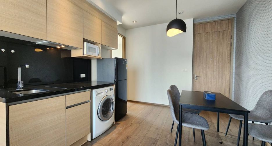 For rent and for sale 2 bedrooms condo in Khlong Toei, Bangkok