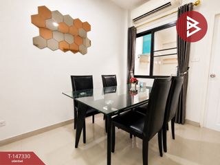 À vendre 4 chambres maison de ville à Bang Phli, Samut Prakan