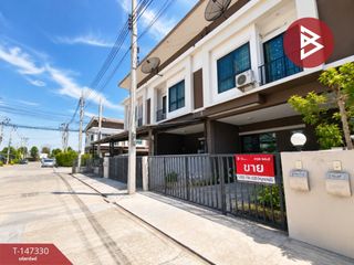 À vendre 4 chambres maison de ville à Bang Phli, Samut Prakan