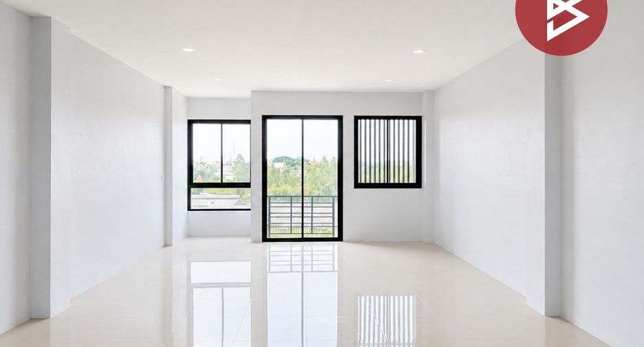 À vendre 3 chambres local commercial à Mueang Nakhon Pathom, Nakhon Pathom