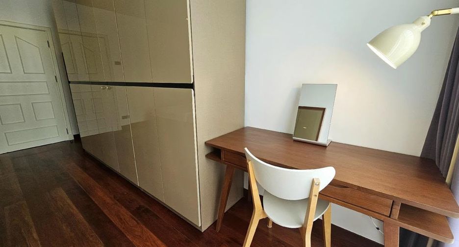 For rent 3 ベッドルーム condo in Watthana, Bangkok