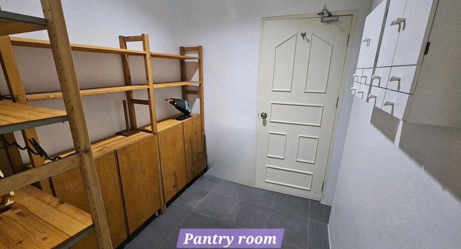 For rent 3 ベッドルーム condo in Watthana, Bangkok