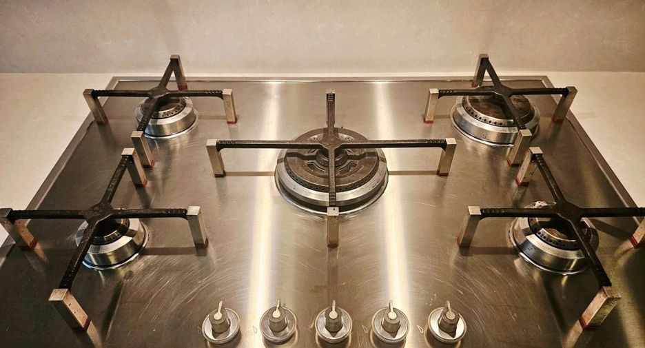 For rent 3 ベッドルーム condo in Watthana, Bangkok