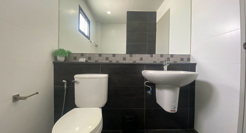 Reihenhaus zur Miete mit 3 Zimmer in Hang Dong, Chiang Mai