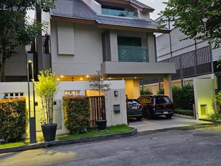 ให้เช่า 4 ห้องนอน บ้านเดี่ยว ใน บางกะปิ, กรุงเทพฯ