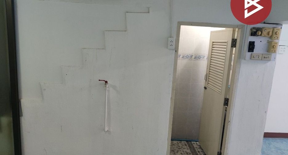 ขาย 3 ห้องนอน พื้นที่ค้าปลีก ใน วังทองหลาง, กรุงเทพฯ