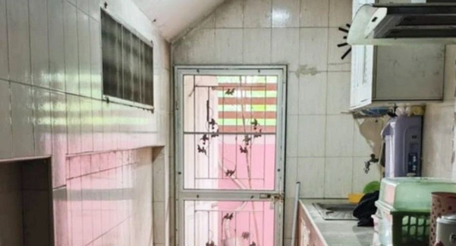 Продажа 2 спальни таунхаус в Phan Thong, Чонбури