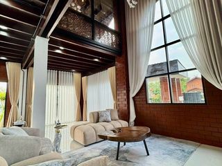 For rent 5 ベッドルーム villa in Saraphi, Chiang Mai